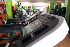 米兰体育网页版登录-智能体育设备在特殊人群运动康复中的应用，智能设备在体育教学中的应用