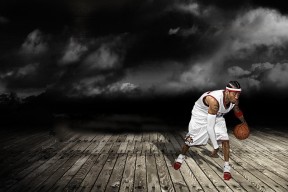 米兰体育网页版-拜仁围抢机制高效，抢断后直打要害，拜仁的打法